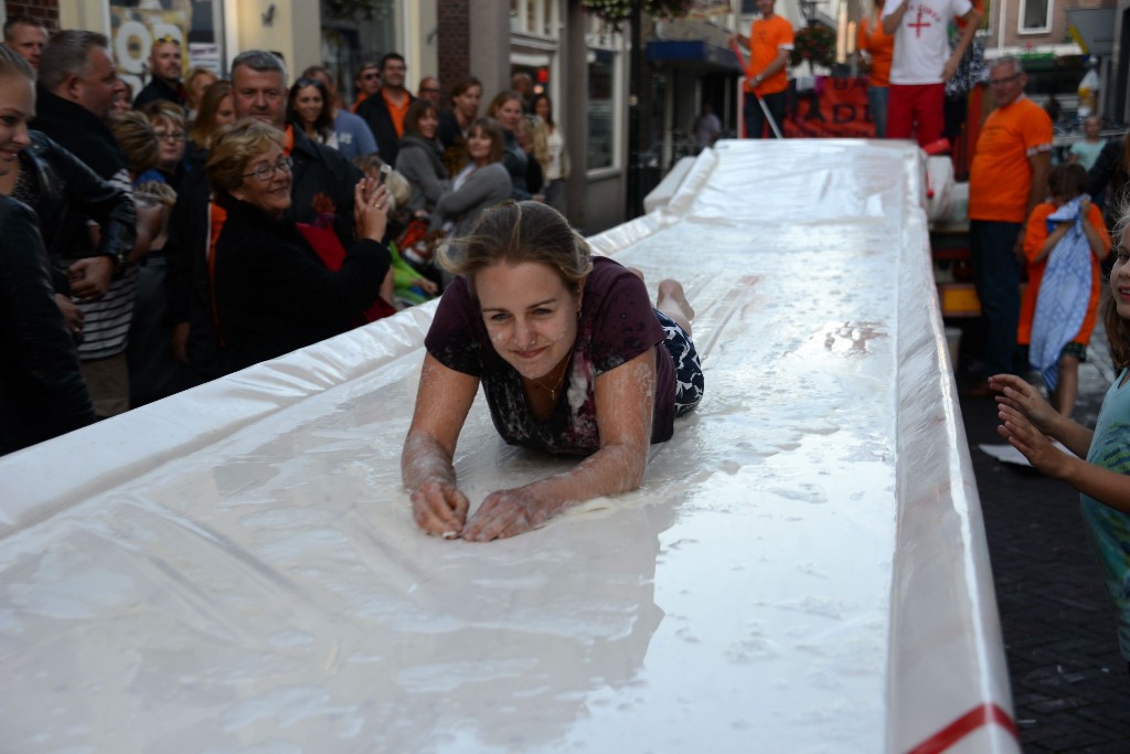 ../Images/Donderdag kermis 371.jpg